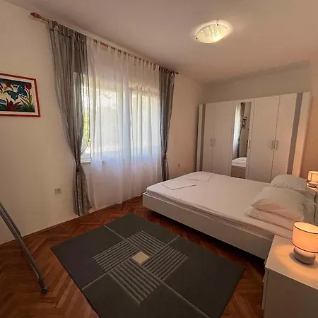 Near In 58001 Apartment Crikvenica