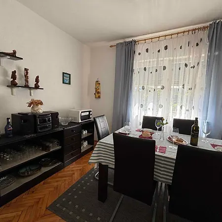 Apartment Near In 58001 Crikvenica