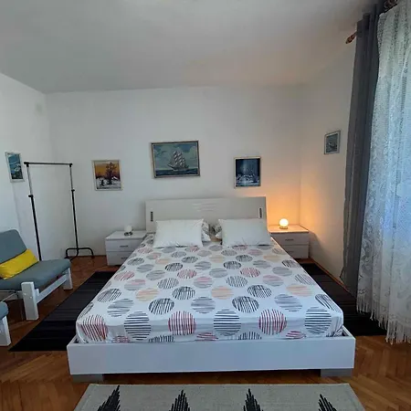 Near In 58001 Crikvenica